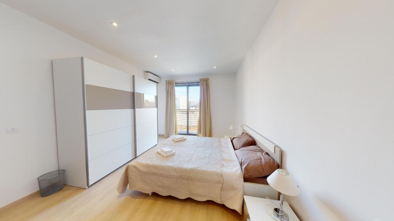 Spacious 2 Bedroom Apartment In Sliema Exterior photo